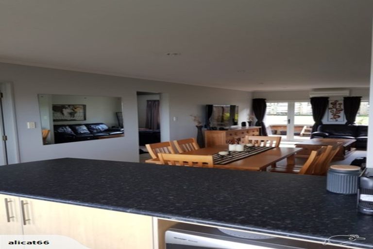 Photo of property in 10/61 The Avenue, Albany, Auckland, 0632