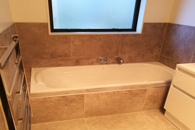 Photo of property in 10 Teaview Court, Huntington, Hamilton, 3210