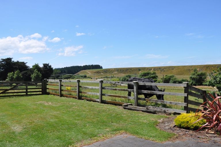 Photo of property in 308 Hewitts Road, Linton, Palmerston North, 4472