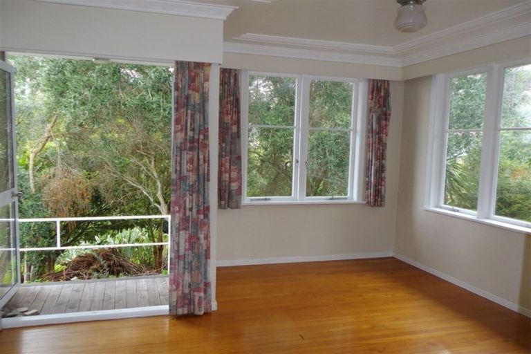 Photo of property in 110 Brunton Crescent, Thames, 3500