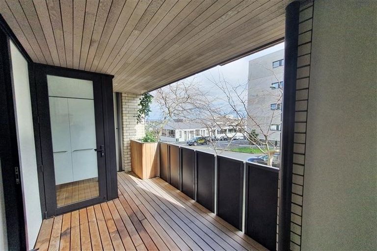 Photo of property in 305/23a Pollen Street, Grey Lynn, Auckland, 1021