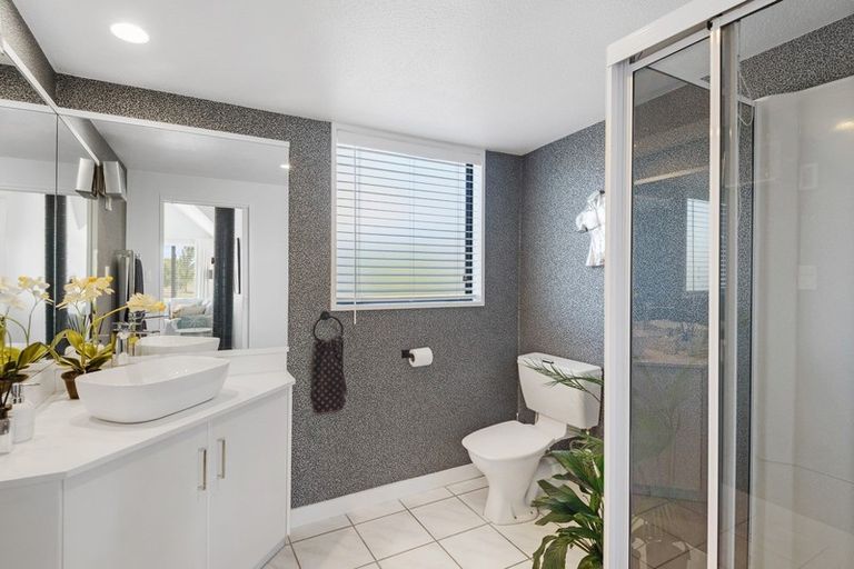 Photo of property in 5 Chilwell Place, Halswell, Christchurch, 8025