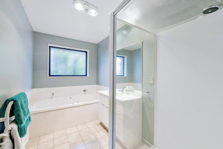 Photo of property in 3 Petticoat Lane, Doyleston, 7682