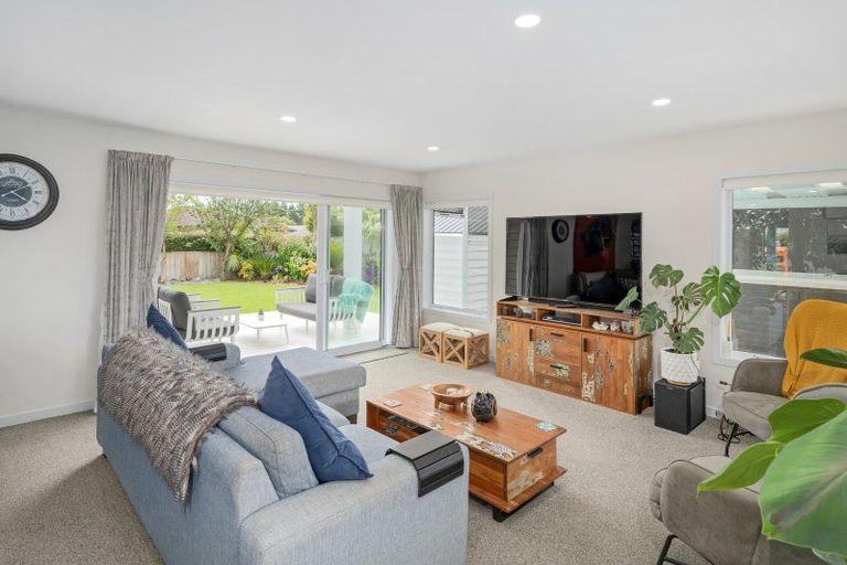 Photo of property in 142 Rowesdale Drive, Ohauiti, Tauranga, 3112