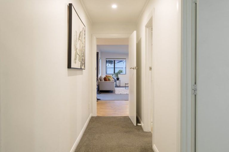 Photo of property in 380 Bay View Road, Saint Clair, Dunedin, 9012