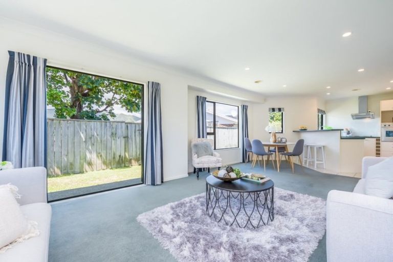 Photo of property in 2/942 High Street, Avalon, Lower Hutt, 5011