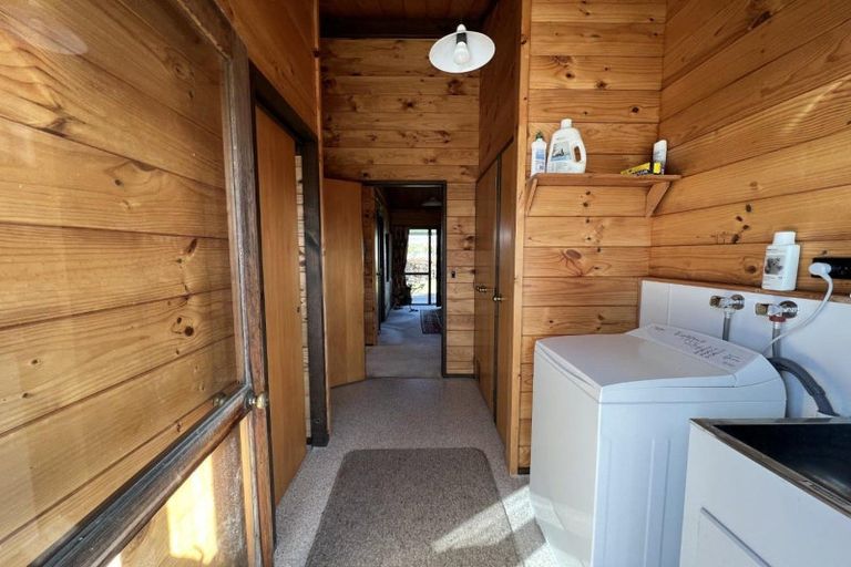 Photo of property in 3 Oxford Street, Marton, 4710