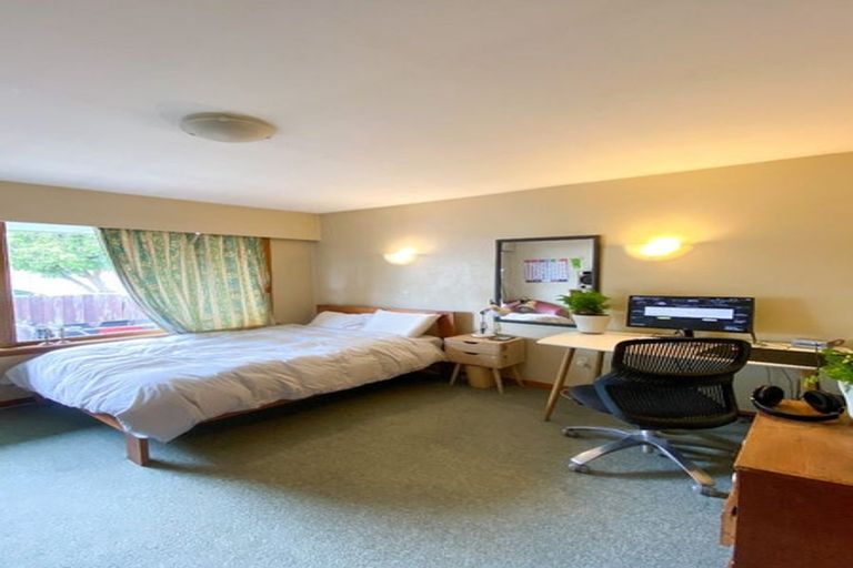 Photo of property in 2/164 Waimairi Road, Ilam, Christchurch, 8041