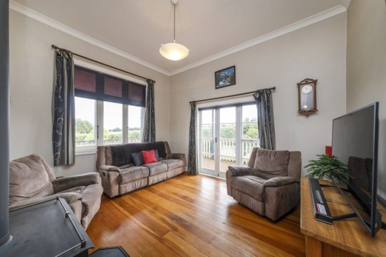 Photo of property in 50 London Street, Kimbolton, Feilding, 4777