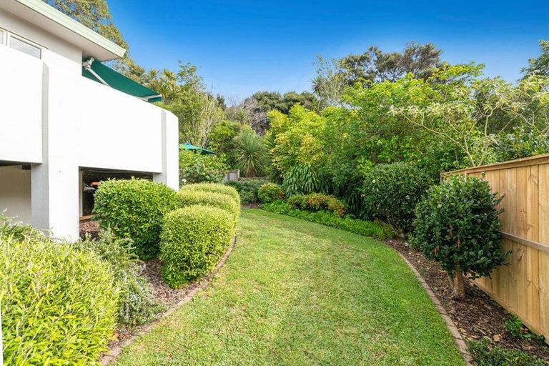 Photo of property in 29 Westminster Gardens, Unsworth Heights, Auckland, 0632