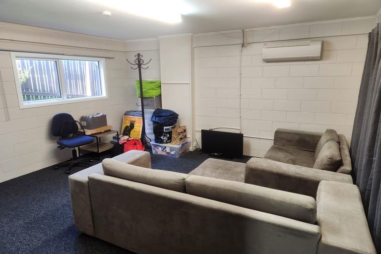 Photo of property in 25 Mulberry Street, Maungaraki, Lower Hutt, 5010