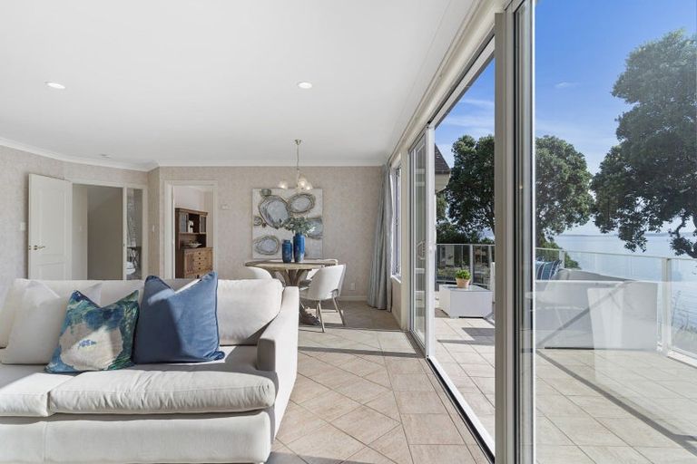 Photo of property in 155 Mellons Bay Road, Mellons Bay, Auckland, 2014