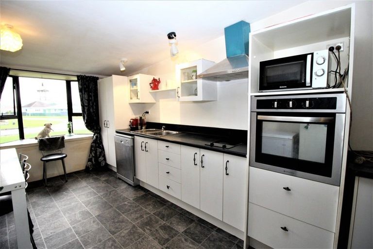 Photo of property in 3 Richardson Street, Woodville, 4920