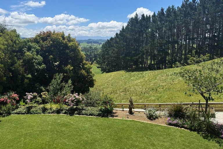 Photo of property in 10 Long View Crescent, Otorohanga, 3900