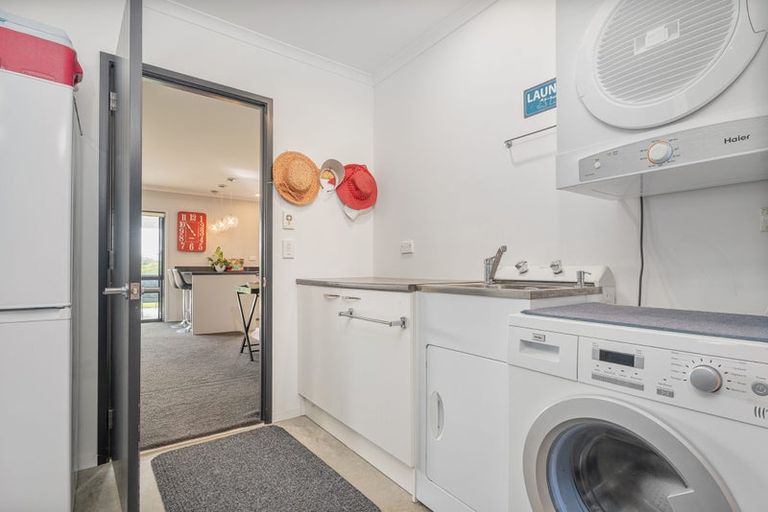 Photo of property in 28 Motukorure Parade, Cooks Beach, Whitianga, 3591