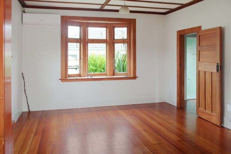 Photo of property in 177a Cook Street, West End, Palmerston North, 4410