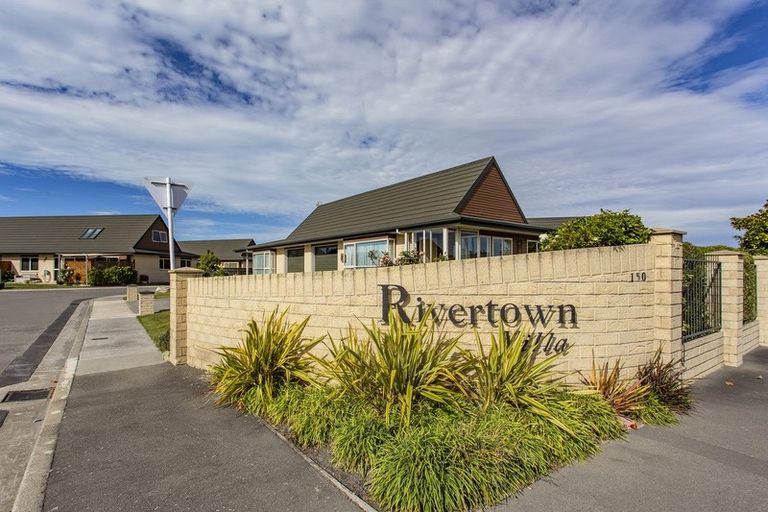 Photo of property in Rivertown Villas, 150 Williams Street, Kaiapoi, 7630
