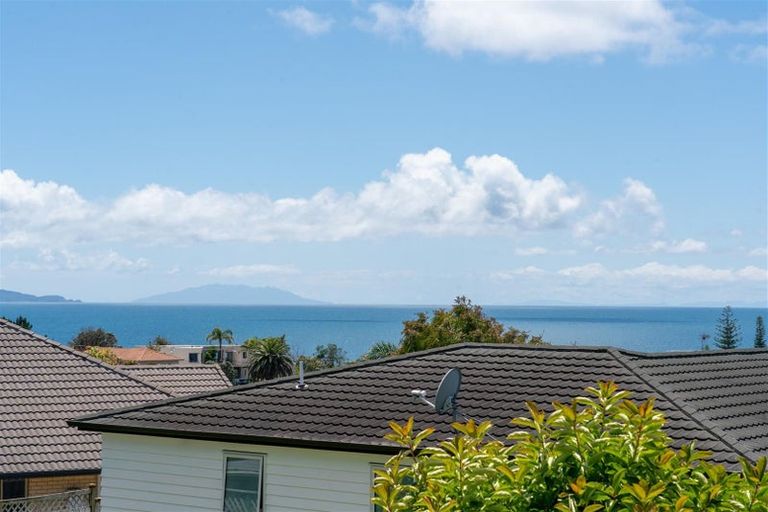 Photo of property in 4 Castaway Place, Gulf Harbour, Whangaparaoa, 0930