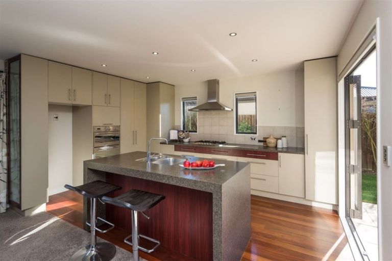 Photo of property in 2 Westburn Terrace, Burnside, Christchurch, 8041