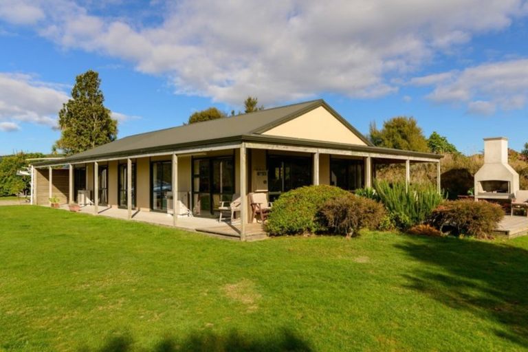 Photo of property in 1064a Tarawera Road, Lake Tarawera, Rotorua, 3076