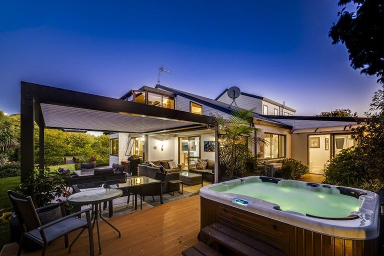 Photo of property in 118 York Avenue, Greenmeadows, Napier, 4112