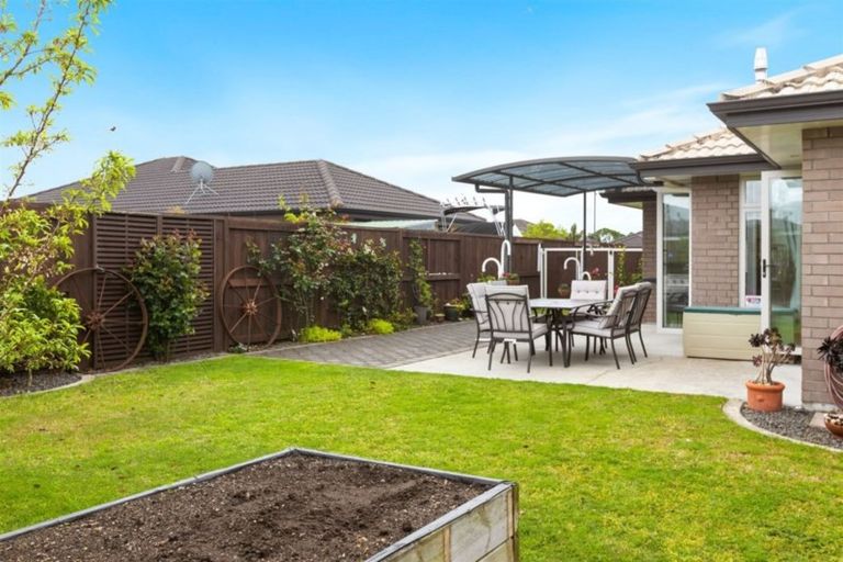 Photo of property in 45 Carrington Drive, Papamoa Beach, Papamoa, 3118