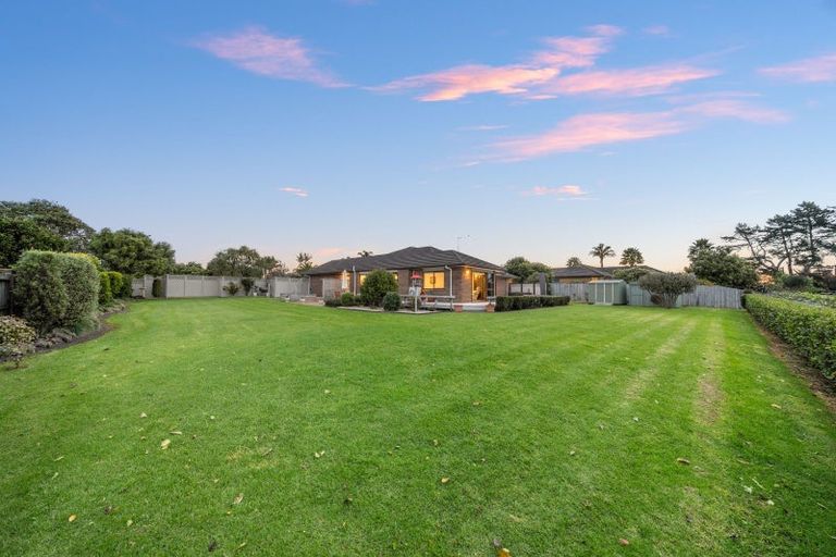 Photo of property in 110 Butcher Road, Pukekohe, 2120