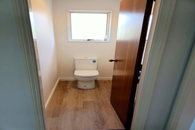 Photo of property in 1/39 Waimairi Road, Upper Riccarton, Christchurch, 8041