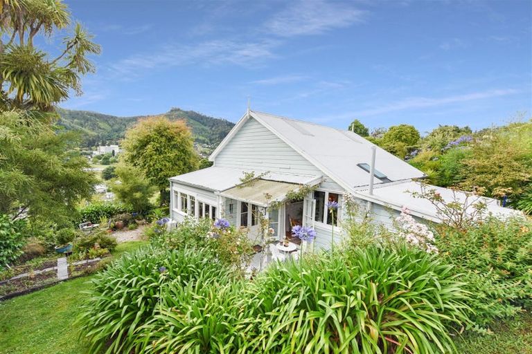 Photo of property in 1/210 Saint Vincent Street, Toi Toi, Nelson, 7010