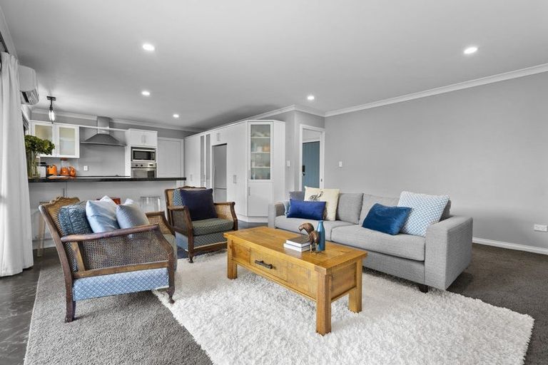 Photo of property in 10 Damio Place, Cambridge, 3434