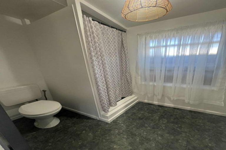 Photo of property in 2 Tasman Street, Havelock North, 4130