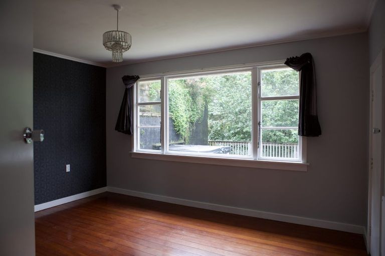 Photo of property in 73 Mill Road, Lower Vogeltown, New Plymouth, 4310