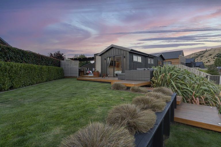 Photo of property in 9 Clover Lane, Lake Hayes, Queenstown, 9304