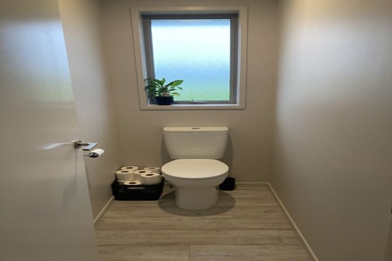 Photo of property in 932 Salisbury Road, Midhirst, Stratford, 4394