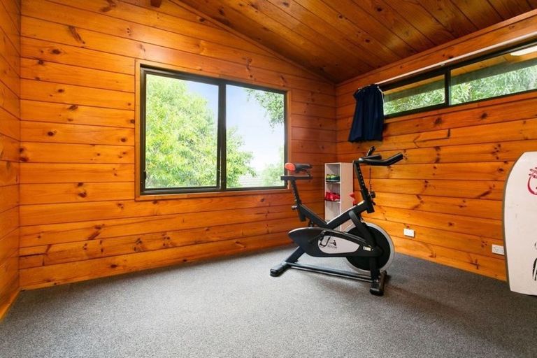 Photo of property in 82a Hillcrest Road, Hillcrest, Hamilton, 3216