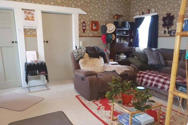 Photo of property in 42 Vance Street, Shannon, 4821