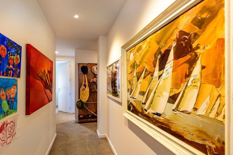 Photo of property in 13 Collier Drive, Halswell, Christchurch, 8025