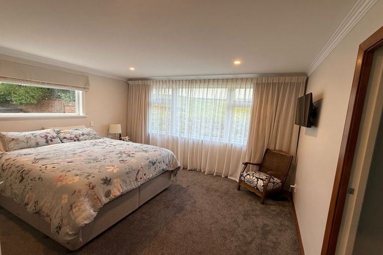Photo of property in 38 Cockayne Road, Khandallah, Wellington, 6035