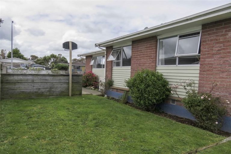 Photo of property in 63 Newbie Street, Heidelberg, Invercargill, 9812