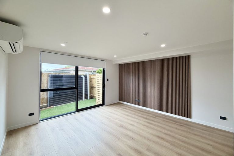 Photo of property in 6/399 Massey Road, Mangere East, Auckland, 2024