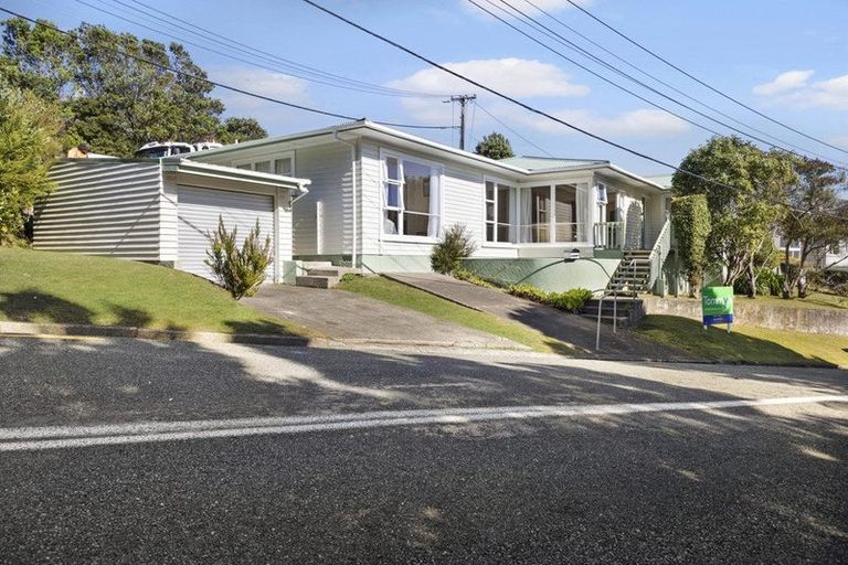 Photo of property in 108 Warwick Street, Wilton, Wellington, 6012