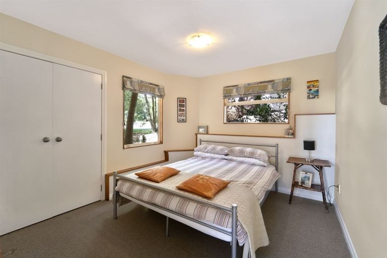 Photo of property in 53 Duncansby Road, Stanmore Bay, Whangaparaoa, 0932
