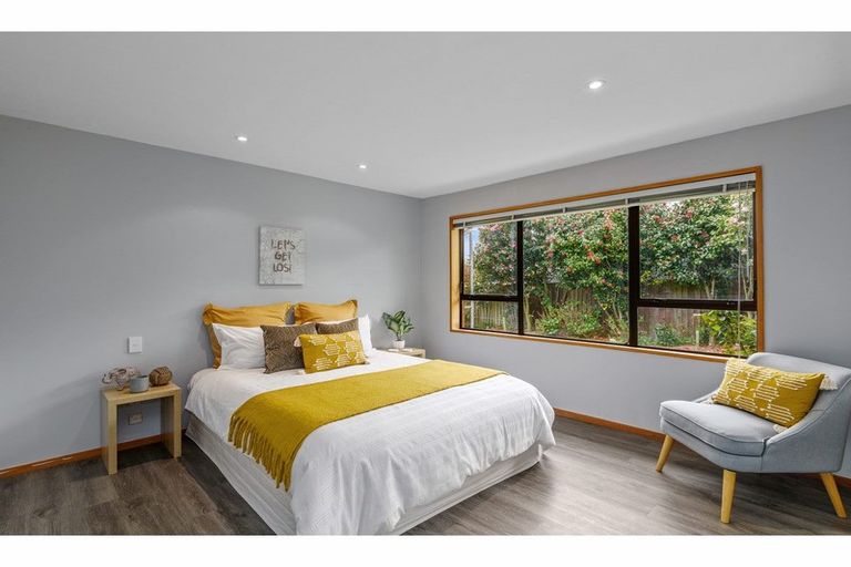 Photo of property in 105 Centaurus Road, Huntsbury, Christchurch, 8022