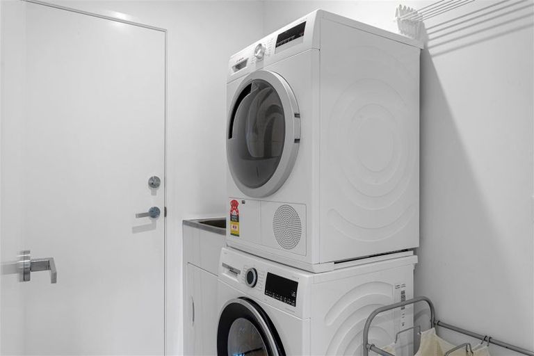 Photo of property in 50 Welsford Street, Woodend, 7610