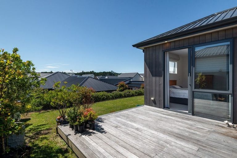 Photo of property in 12 Croatia Avenue, Huapai, Kumeu, 0810