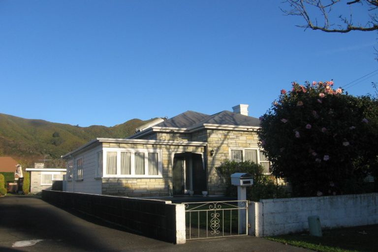 Photo of property in 204a Waiwhetu Road, Waterloo, Lower Hutt, 5011
