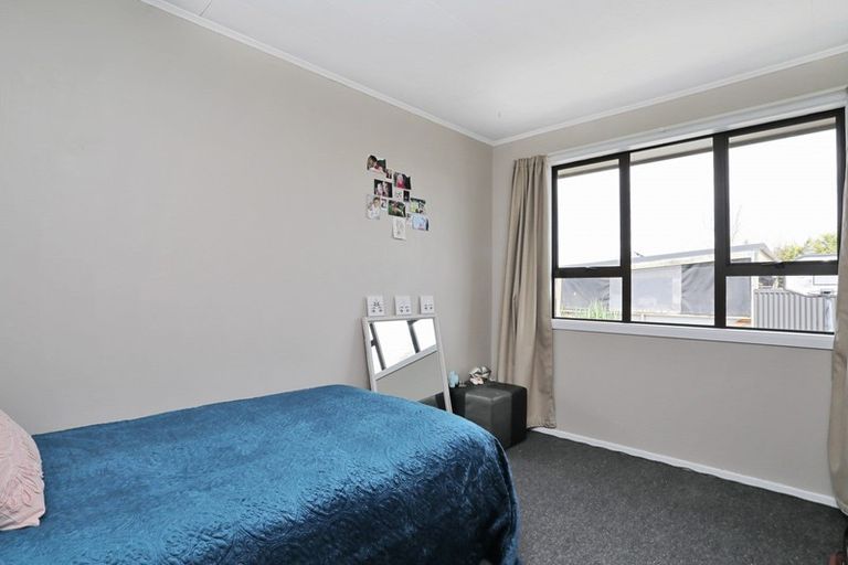Photo of property in 8 Mackenzie Street, Winton, 9720