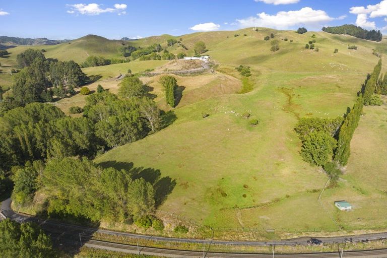 Photo of property in 43 Ruru Road, Taihape, 4720