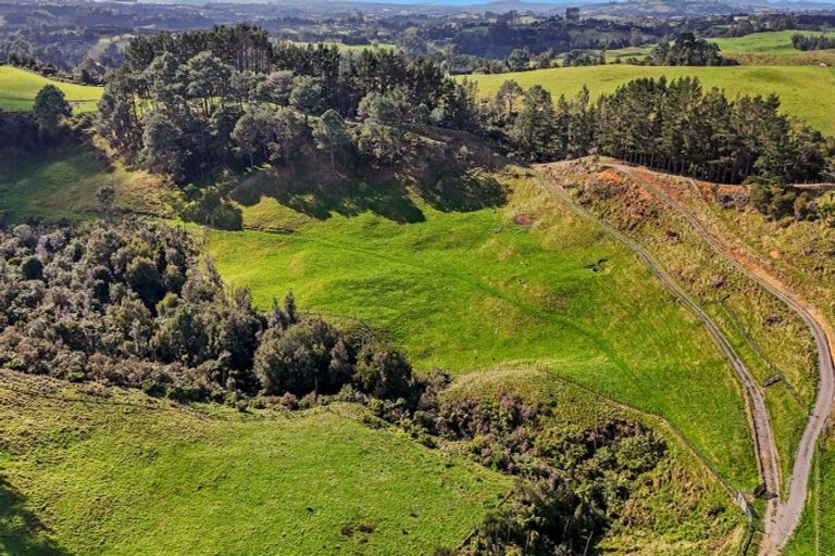 Photo of property in 687 Work Road, Whakamarama, Katikati, 3181