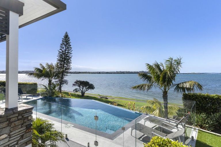 Photo of property in 76 Bramley Drive, Farm Cove, Auckland, 2012